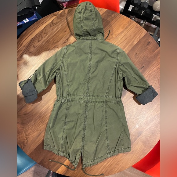 Levis Olive Green Jacket - Picture 2 of 5